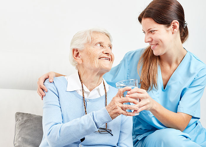 Why Water Matters More as You Age – Hydration Tips for Atlanta Metro Seniors